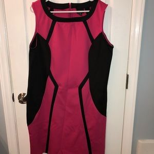 Super cute hot pink and black sleeveless dress.